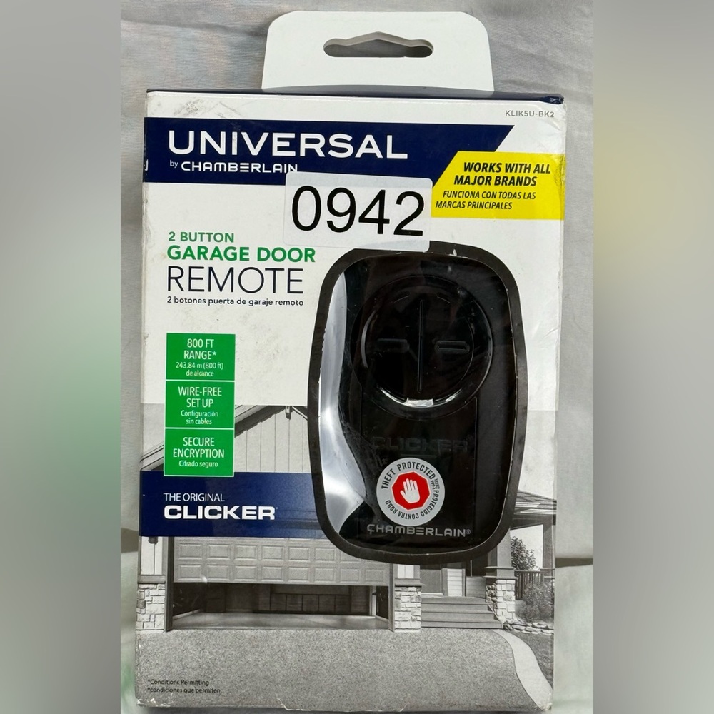 Chamberlain Universal Garage Door Remote Two Button KLIK5U-BK2 New In Box